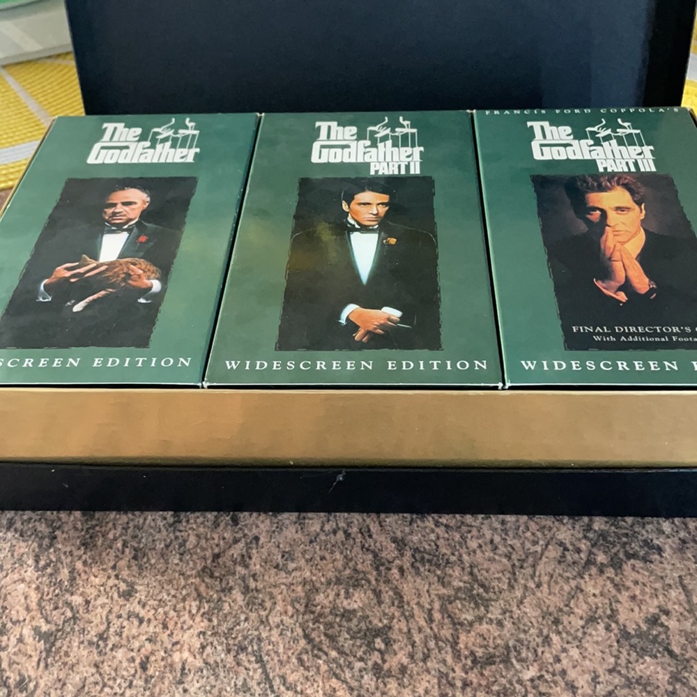 The Godfather Collection 25th Anniversary - Picture 3 of 9